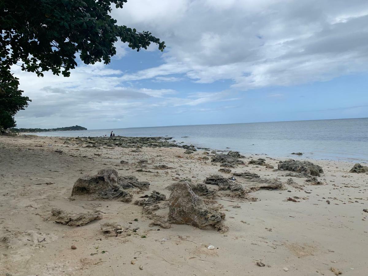 Suba Beach Nipa Huts Apartment Daanbantayan Exterior photo