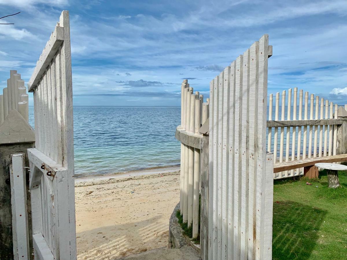 Suba Beach Nipa Huts Apartment Daanbantayan Exterior photo